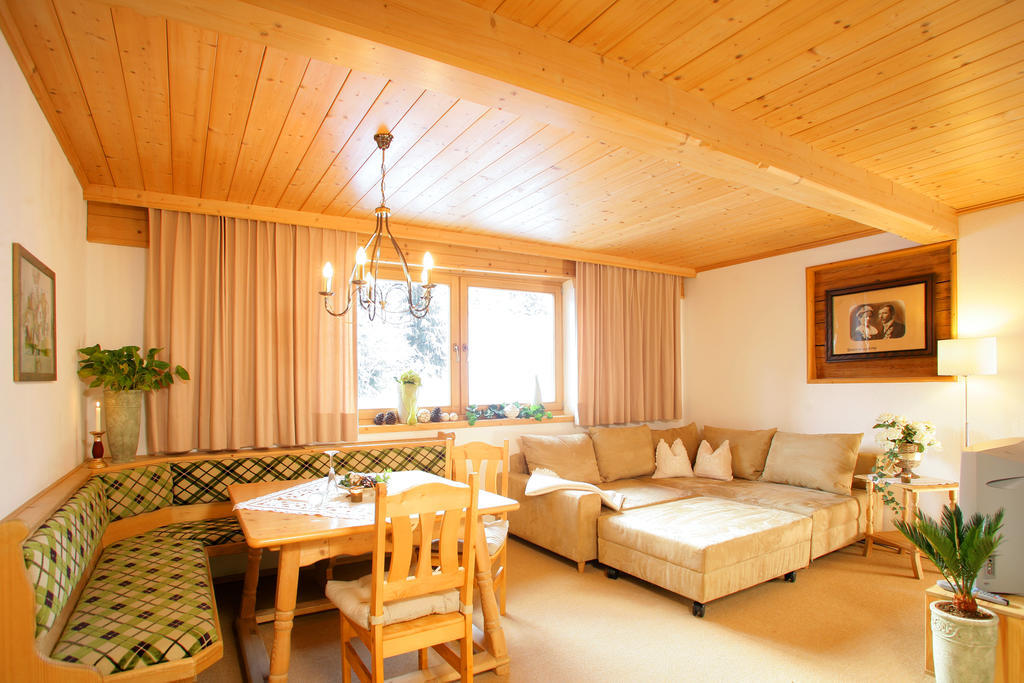 Der Muhlberghof Lejlighedshotel Ellmau Værelse billede